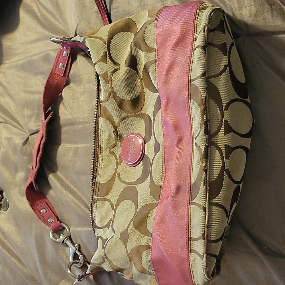 Coach purse, medium size, pink